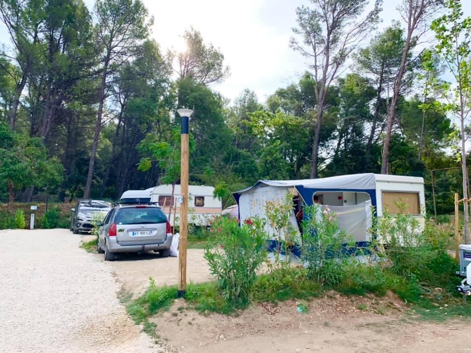 Emplacement camping
